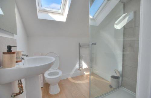 The Pearly White House - Foto 24