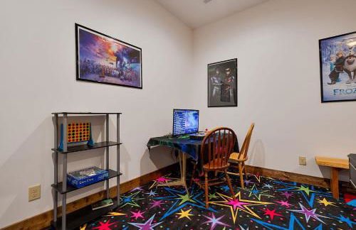 Swimming in the Smokies by American Patriot Getaways - Foto 23