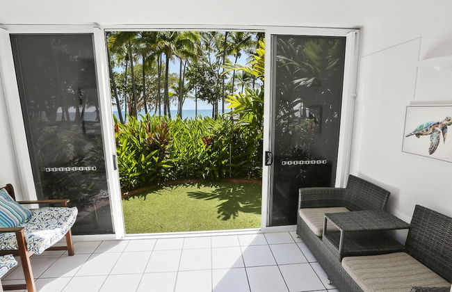 Agincourt Beachfront Apartments - Photo 37