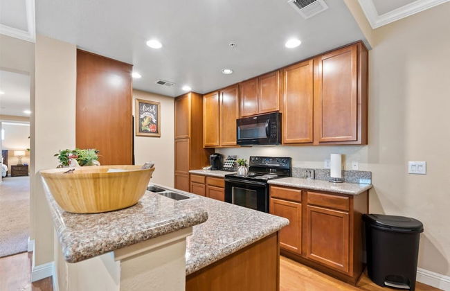 Marketing in Reno With 2 Bedrooms and 2 Bathrooms - Photo 8