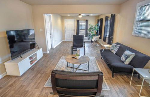 Nice 3B 2BA Near Downtown 2 Min AtandT Center - Foto 14