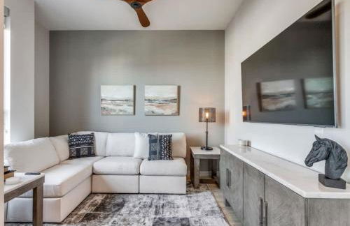 Chic 1 Bed Apt on McKinney Ave - Foto 2