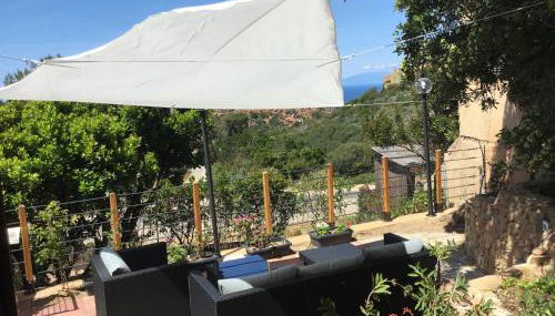 Casa di Maia, piscina, posto auto e giardino - Foto 4, Garden view