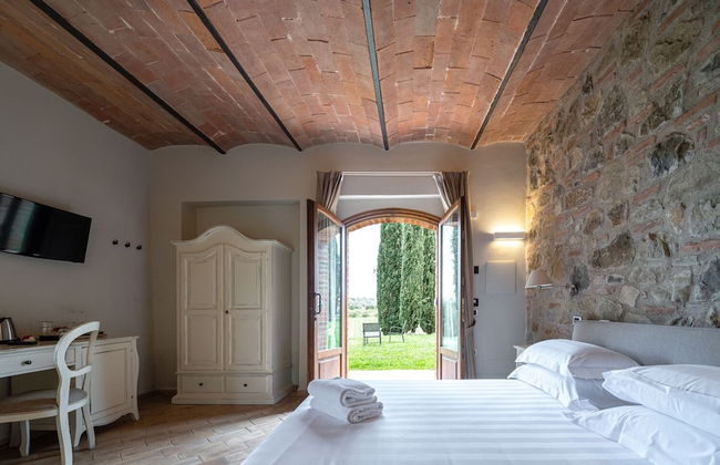 Mormoraia - Photo 16