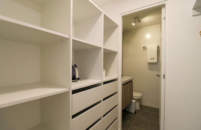 w Radiant 1BR With Modern Balcony in San Isidro - Foto 13