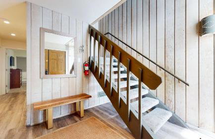 Mid Century Modern Cabin #212 - Walk to Village - Foto 12