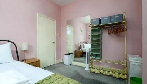 GuestReady - Cosy Retreat in the East End - Foto 3