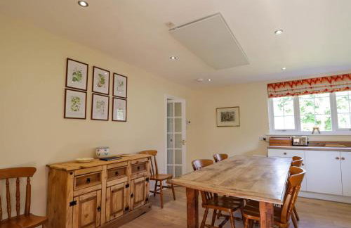 North Cottage - Photo 10