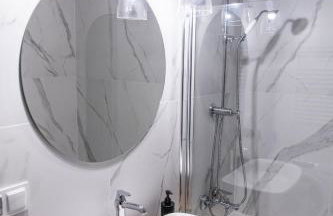 SOLAR Apartments I Stare Miasto 10min I Parking Free I Winda I Balkon - Photo 5