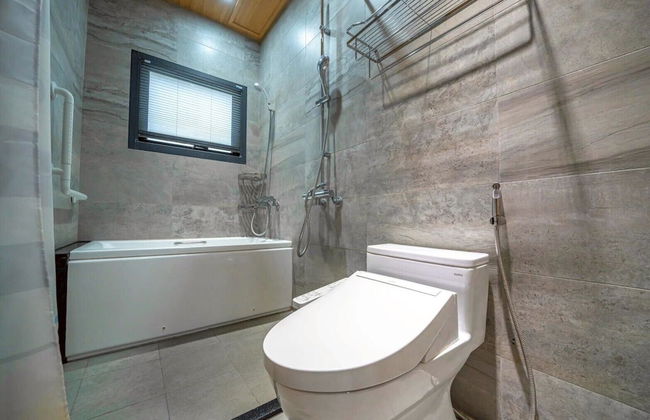 Qingdong Entire Home - Two Buildings for 4-70 peoples Best choice for Group Gatherings - Photo 37