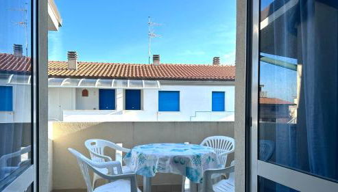 F005 - Fano, appartamento con terrazzo vicino al mare - Foto 4