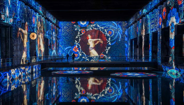 Immerse yourself in works of art