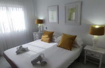 Nerja Gaviota holidays piscina y playa - Foto 21