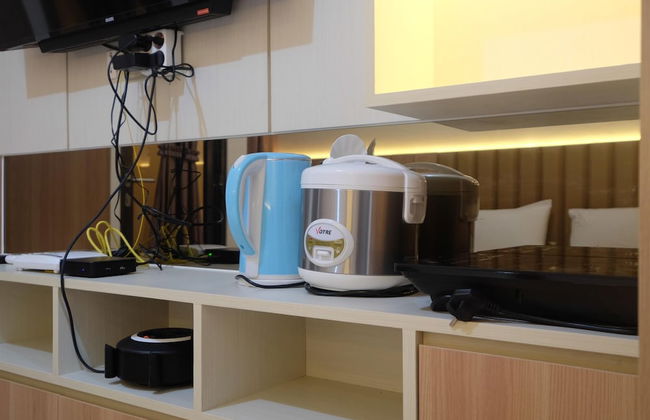 Homey and Stylish Studio Room at Transpark Cibubur Apartment - Foto 8