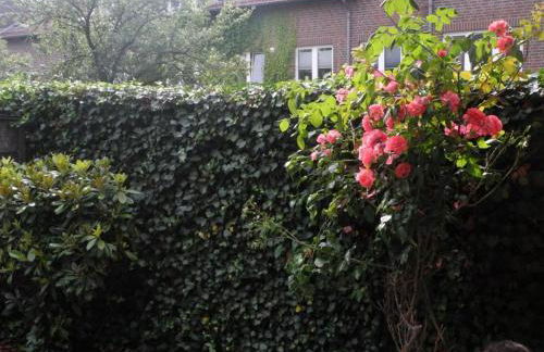 Apartment with Garden in Norderstedt county Hamburg, near Metro - Foto 8