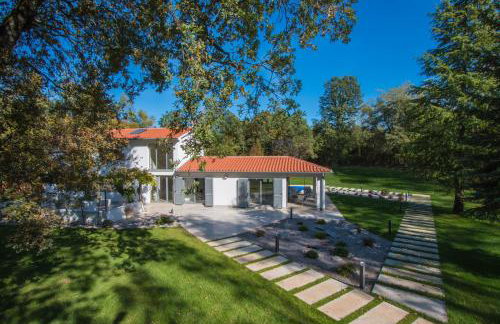 Villa Stepančić - large garden and heated pool - Foto 57