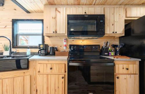 3 Bearly Working Luxury Tiny House Firepit Mins to Lake Guntersville - Foto 24