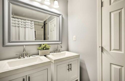 Fire Pit and Deck Atlanta Home about 8 Mi to Dwtn! - Foto 16