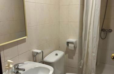 Habitación doble privada en figueres - Foto 5