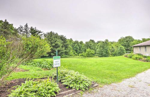 Mimis Place about Ohio Countryside Duplex with Deck - Foto 26