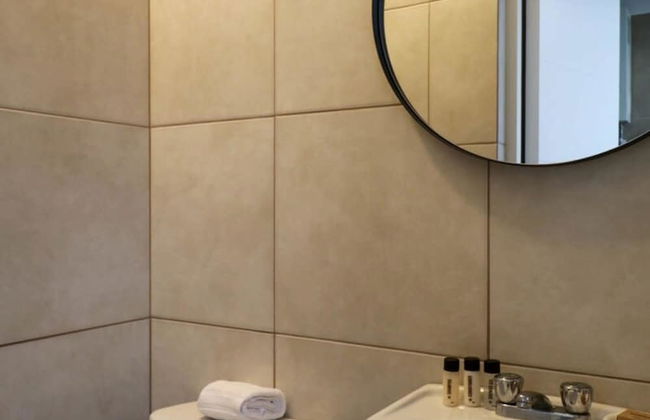 w Picturesque 2BR With Balcony in Miraflores - Photo 23