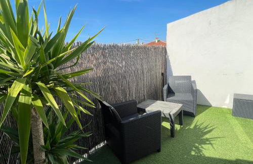 Plage à 400 m Studio tout confort Terrasse Clim Parking - Foto 5