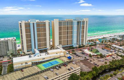 Majestic Beach Towers Resort by Panhandle Getaways - Foto 2