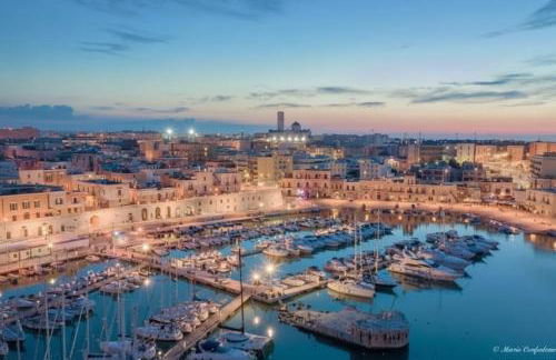 Levante al porto - Foto 1