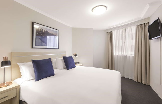 Oaks Sydney Castlereagh Suites - Photo 32