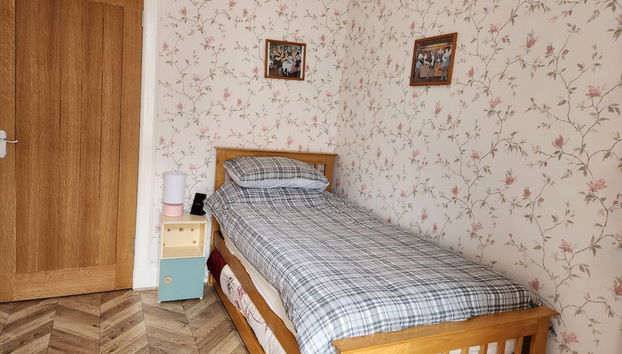 Apartment - Largs - Sleeps 4 - Pet Friendly - Foto 5, Camera