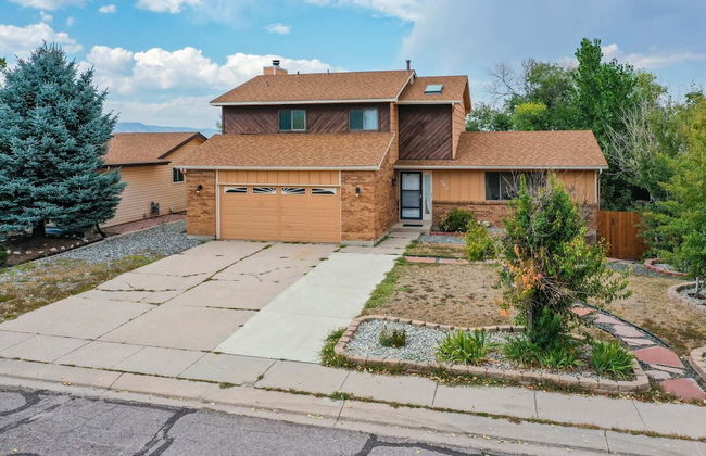 3brcentral Neighborhoodparks&hiking! - Photo 46