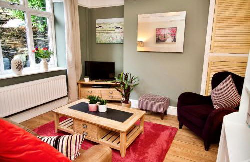 Tegfryn (Sleeps 8), 5*, Sea View, Borth y Gest - Photo 36