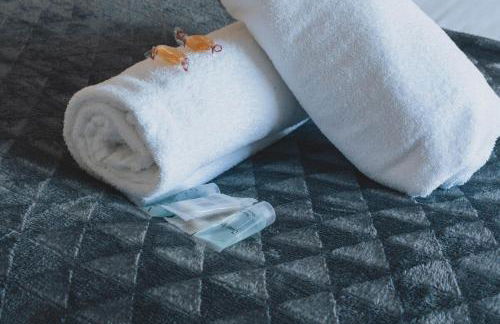 Stylish 3BR Stay by Hampden No 161 with Free Parking - Foto 18