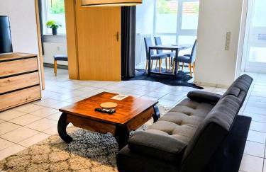 Helle und geräumige Ferien- und Monteurwohnung nur für Sie allein AUjvari Vermietungen - Foto 6