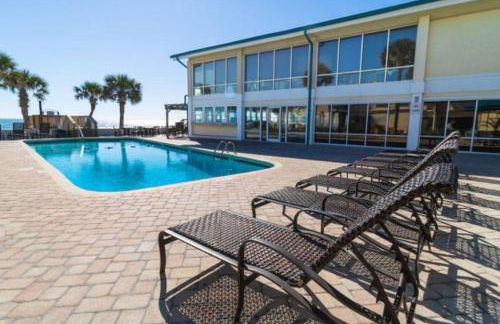 Beach Vibes with Great Amenities on the 2nd Floor - Foto 6