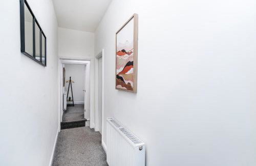 Contractor Friendly - Sleeps 7 - Fast WiFi - Near A50 - Foto 31