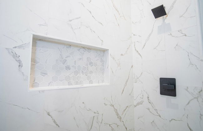 Experience Convenience w/ 4br/3ba Near Alamodome - Foto 17