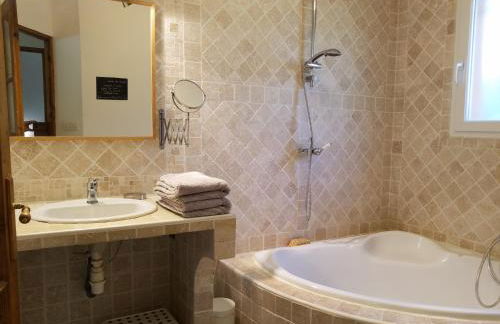 Entre Nîmes et Arles - Foto 12