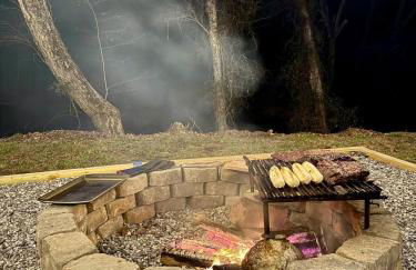 Riverfront Blue Jay Cabin - Foto 13