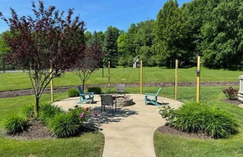 12,700 sf 8 Room Mansion on 18 acres - Foto 52