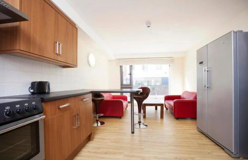 Newcastle City Centre Double Room with Private Bathroom - Foto 13