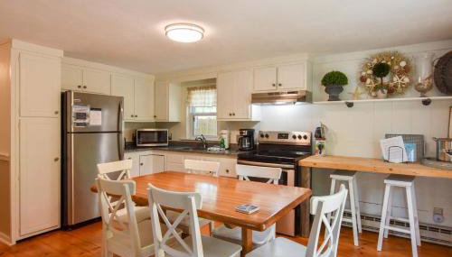 Great Home with Game Space 0 8 miles from Cooks Brook Beach - Foto 2