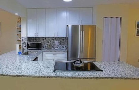 4330 Shorewalk lakeview condo close to IMG and Beach - Foto 49