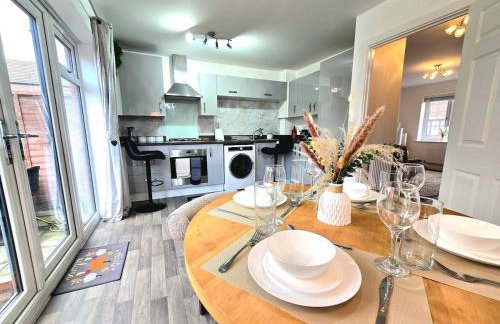 The Charm Luxury House - 8mins to NEC, Birmingham Airport - Foto 5