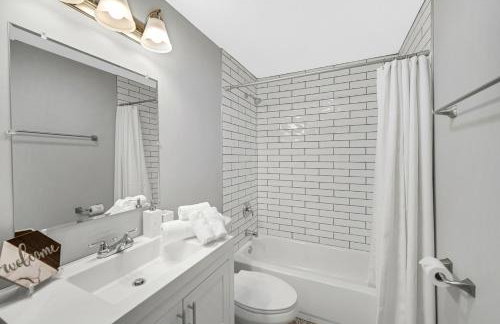 Spacious Haven - 8 min from Downtown Chicago - Sleeps 10 - Foto 15