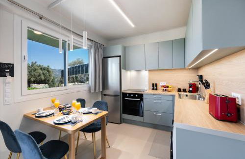 Asmira Apartments - Photo 3