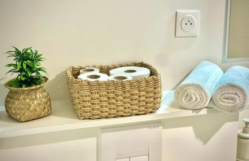 " Petit Nid Muretain " Arrivée autonome - Wifi - Foto 25