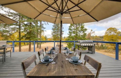 7 Mi to Bass Lake! Spacious Mudge Ranch Retreat - Foto 34