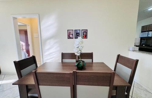 Residencial Cristina's-Apartamentos de 2-3 Quartos equipados com WiFi Garagem-Excelente Localização - Photo 8