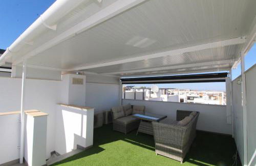 Fabulous Villa with private pool & large roof solarium - Foto 25